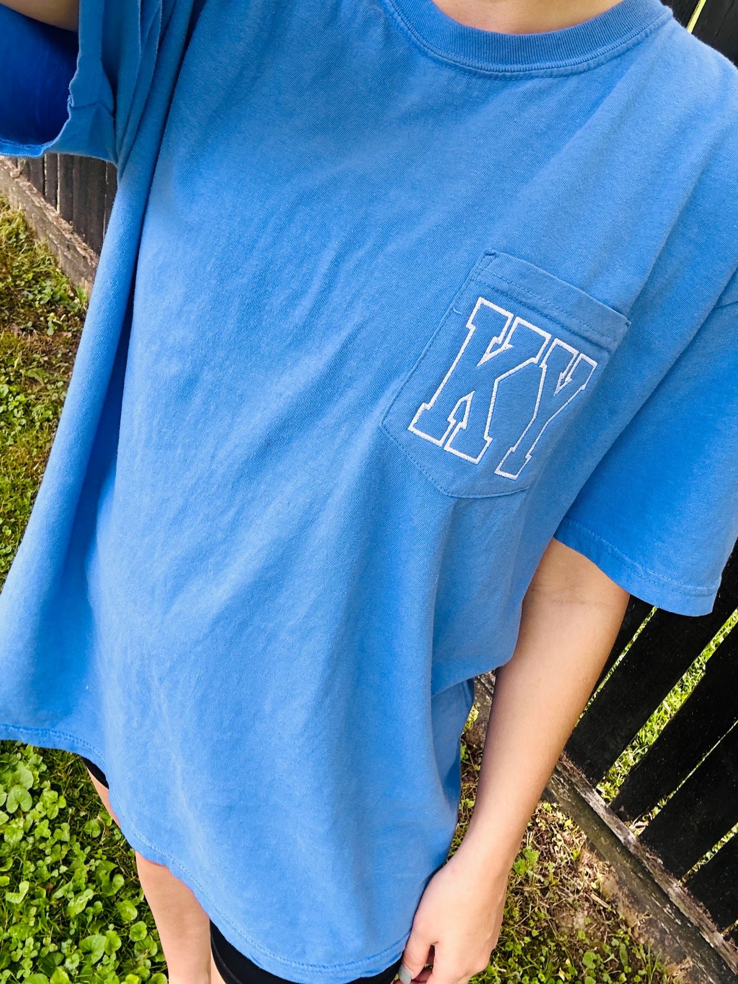 KY Outline Pocket Tee